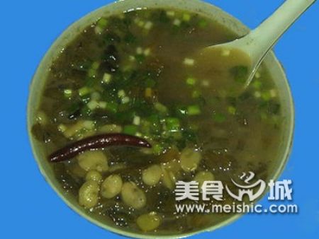 酸菜胡豆瓣汤