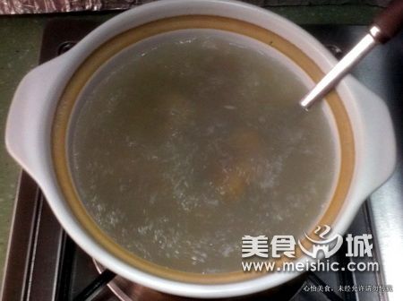 肉粽皮蛋粥步骤3