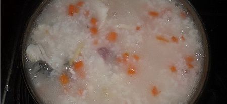 红萝卜鲩鱼粥步骤5