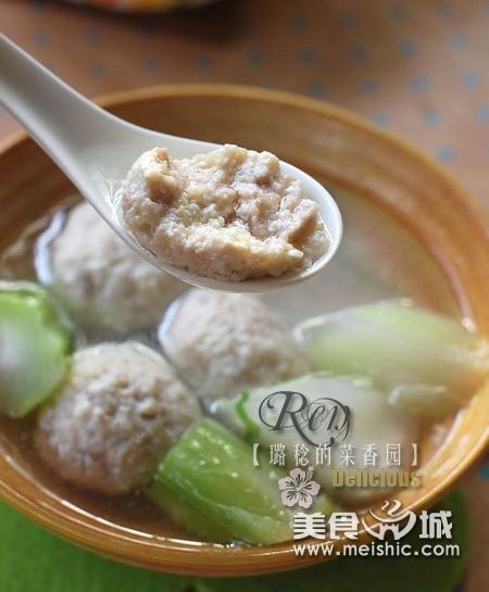 豆腐丸子棒菜汤