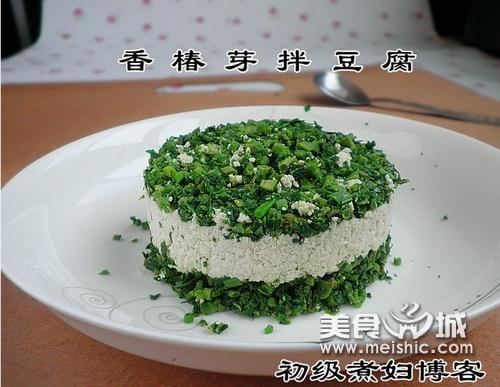 香椿芽拌豆腐