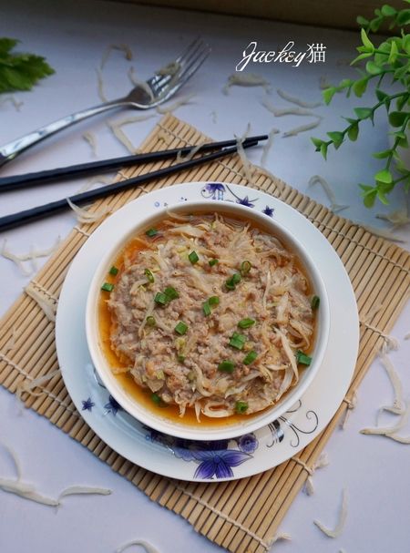 银鱼蒸肉饼